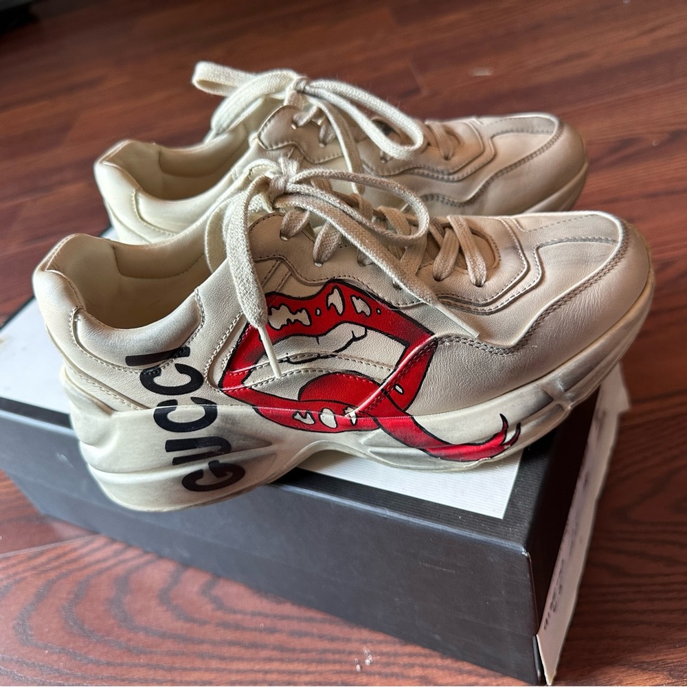 COPY - Gucci sneakers